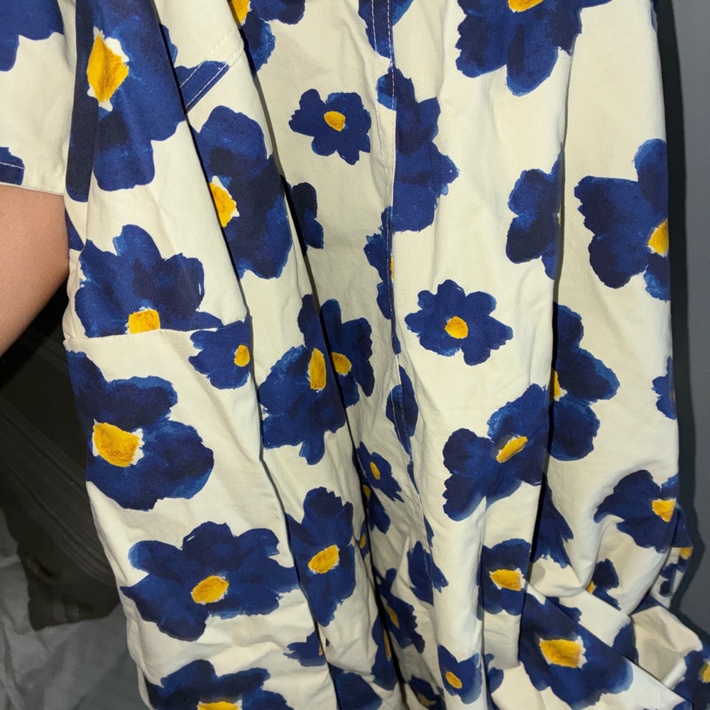 PepaLoves | Anthropologie | Floral Print Cropped Jacket in Cream and Blue - Picture 4 of 5